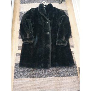 Winter vintage fake fur coat